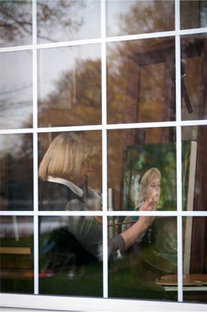 Portrait artist Sharon Lange in her studio